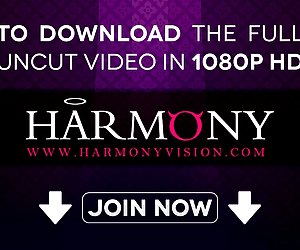 Harmonija vīzija Apkopēja ar massive tits fucked