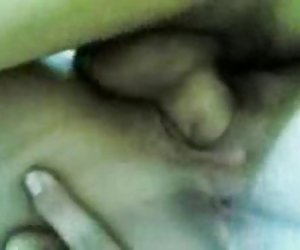 Pašdarināts Indonēzijas koledžas tīņi ar creampie bf fucked