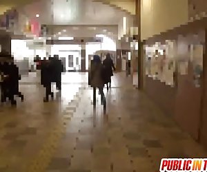 Skolniece bauda dzimums piedzīvojumu